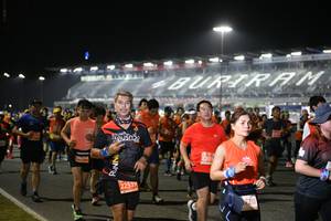 BIB: 1203, 26204, 2203, 22539
                            <button type="button" onclick="openModal(10707082)" class="btn btn-primary btn-sm float-right btn-popup" data-toggle="modal" data-target=".modal-high-quality">
                        <i class="fas fa-shopping-cart"></i> Add to Cart
                    </button>
                                            <button type="button" onclick="isThisMe(10707082, true)" class="btn btn-success btn-sm float-right btn-popup btn-isme hidden" data-toggle="tooltip" data-placement="bottom" title="นี่คือรูปของคุณใช่ไหม คลิกที่นี่เพื่อเอาเข้าอัลบั้ม">
                        <i class="fas fa-plus"></i> Add to album
                    </button>
                    <button type="button" onclick="isThisMe(10707082, false)" class="btn btn-warning btn-sm float-right btn-popup btn-isnotme hidden">
                        <i class="fas fa-ban"></i> Remove from album
                    </button>